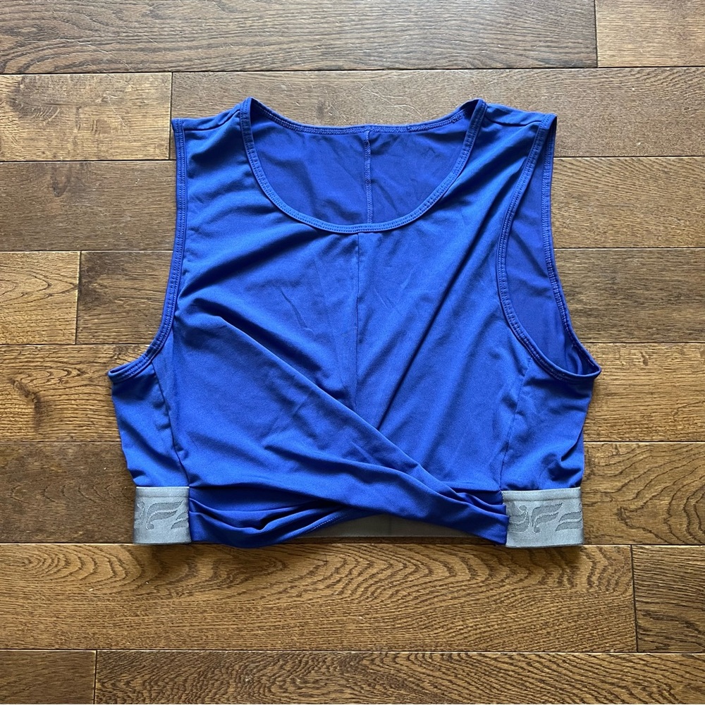 Fabletics Crop Top - Picture 4 of 7